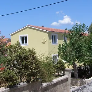 https://apartments-buturic.hotelinzadar.com